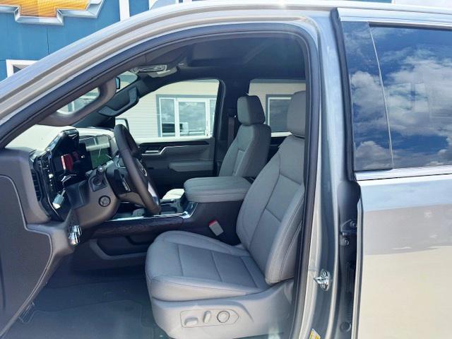 new 2025 GMC Sierra 1500 car, priced at $66,570