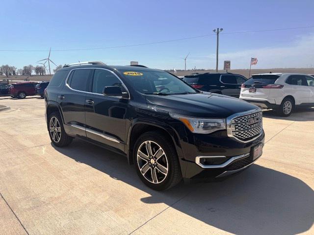 used 2018 GMC Acadia car, priced at $19,900