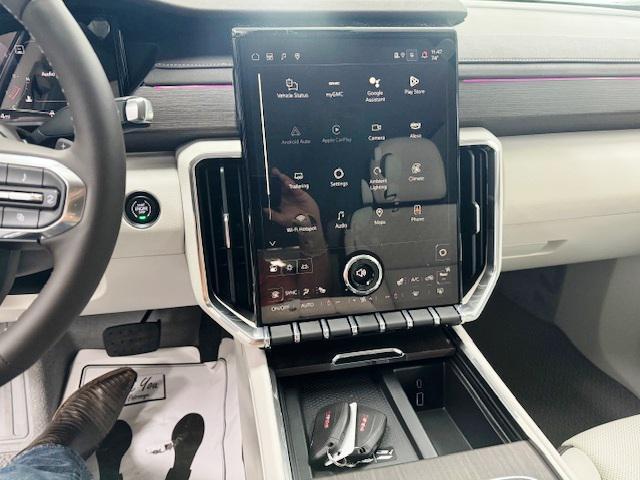 new 2025 GMC Acadia car, priced at $58,090