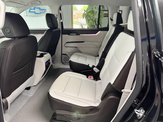 new 2025 GMC Acadia car, priced at $58,090