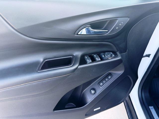 used 2022 Chevrolet Equinox car, priced at $25,900