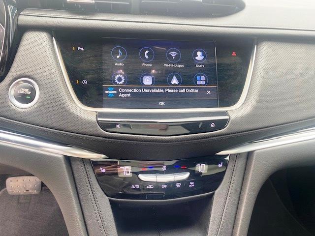 used 2022 Cadillac XT5 car, priced at $39,900