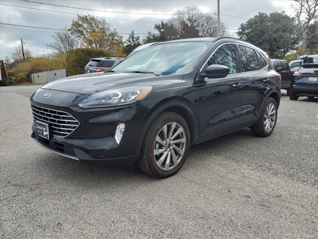 used 2022 Ford Escape car, priced at $29,995