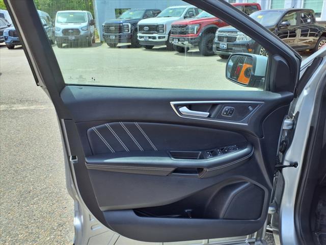 used 2022 Ford Edge car, priced at $34,995