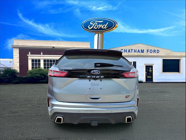 used 2022 Ford Edge car, priced at $32,995