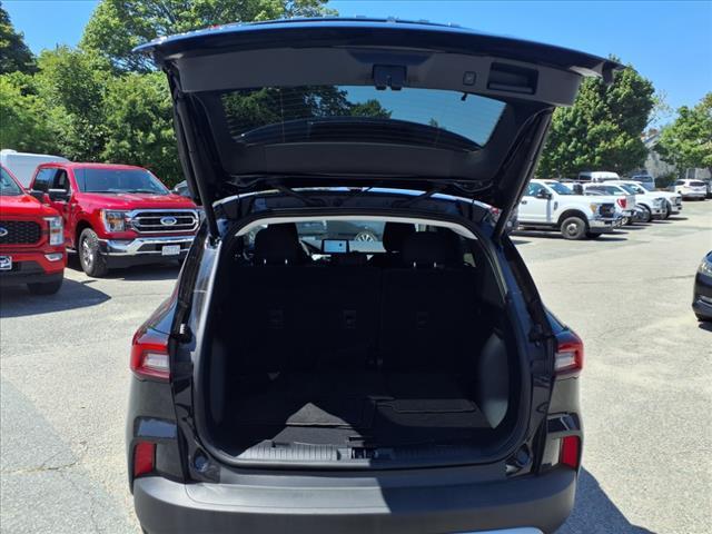 used 2024 Ford Escape car, priced at $27,995