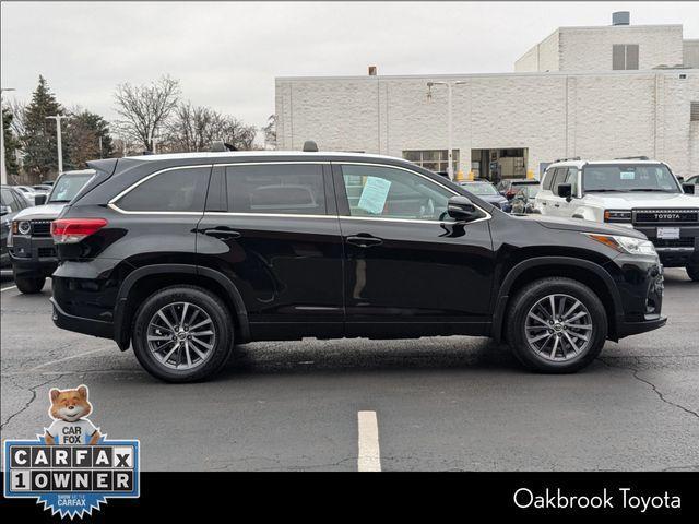 used 2018 Toyota Highlander car, priced at $23,800