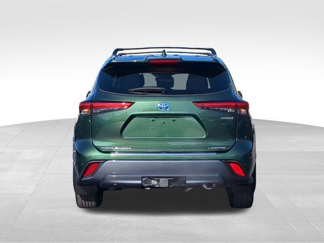 used 2023 Toyota Highlander Hybrid car, priced at $48,999