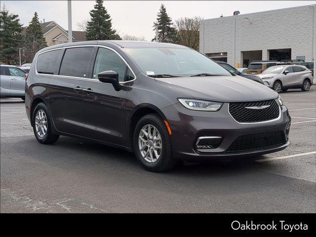 used 2023 Chrysler Pacifica car, priced at $23,500