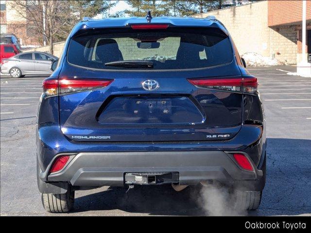 used 2022 Toyota Highlander car, priced at $30,900