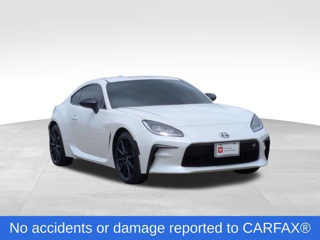 used 2024 Toyota GR86 car, priced at $31,999