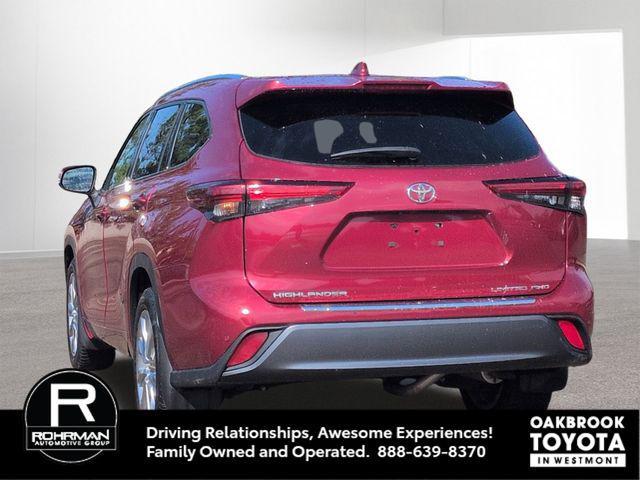 used 2020 Toyota Highlander car, priced at $32,280