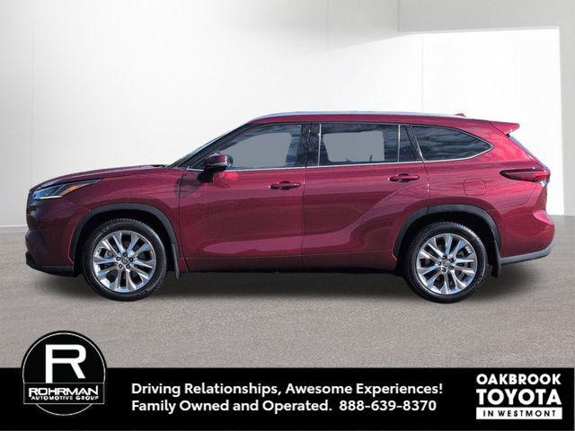 used 2020 Toyota Highlander car, priced at $32,280