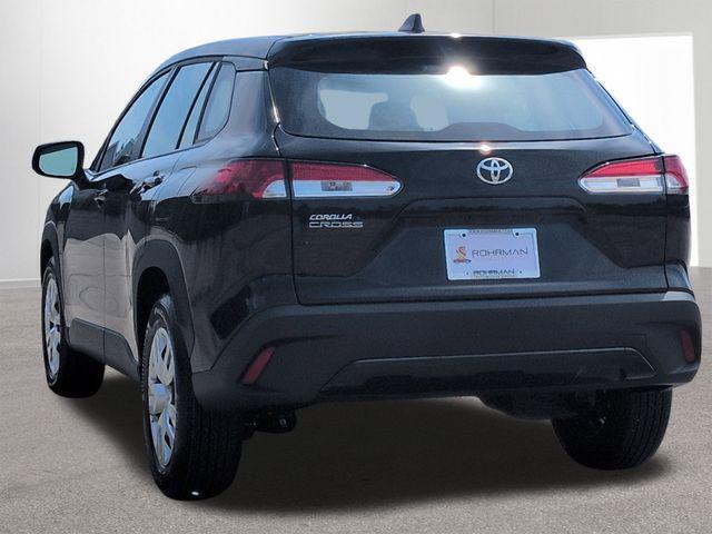 used 2025 Toyota Corolla Cross car, priced at $24,999