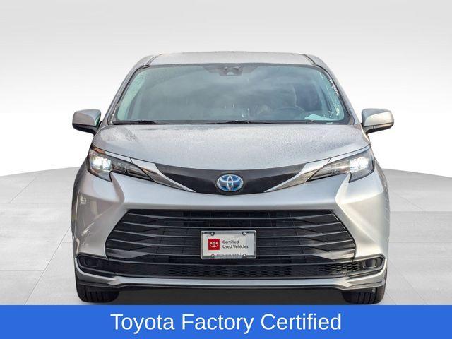 used 2024 Toyota Sienna car, priced at $38,943