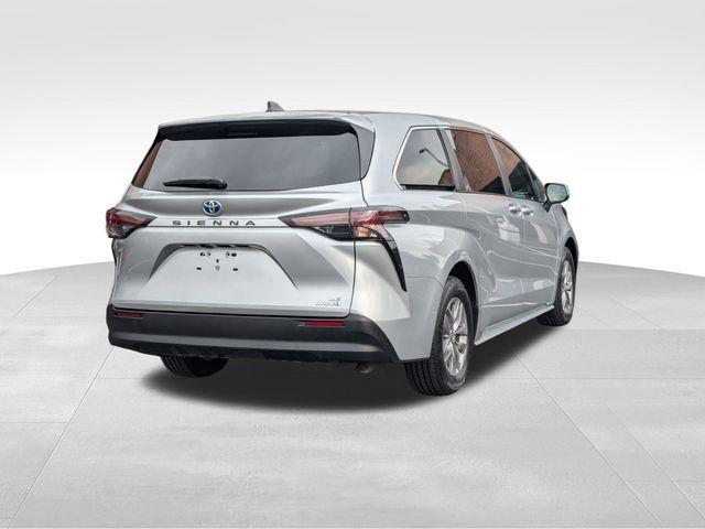 used 2024 Toyota Sienna car, priced at $38,943