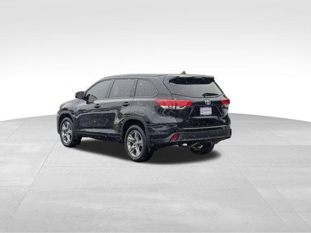 used 2019 Toyota Highlander Hybrid car, priced at $36,700