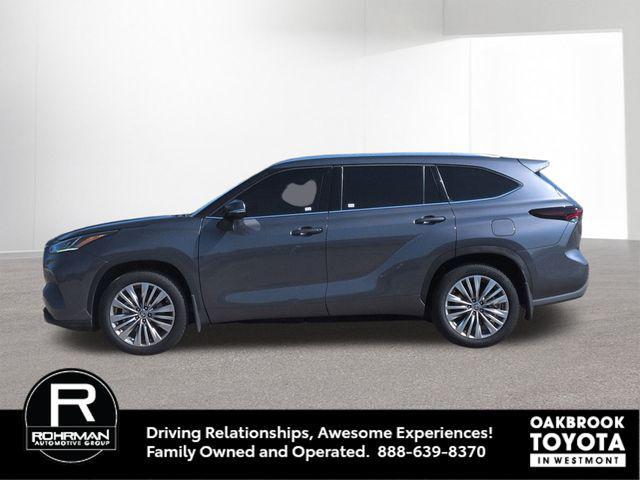 used 2024 Toyota Highlander car, priced at $47,999