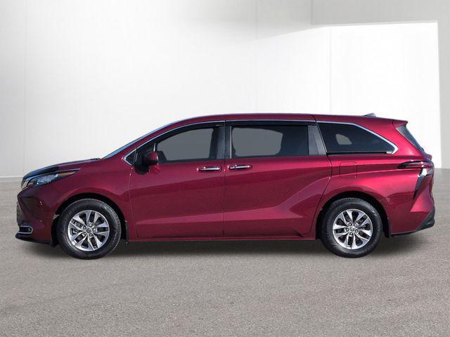 used 2022 Toyota Sienna car, priced at $21,999
