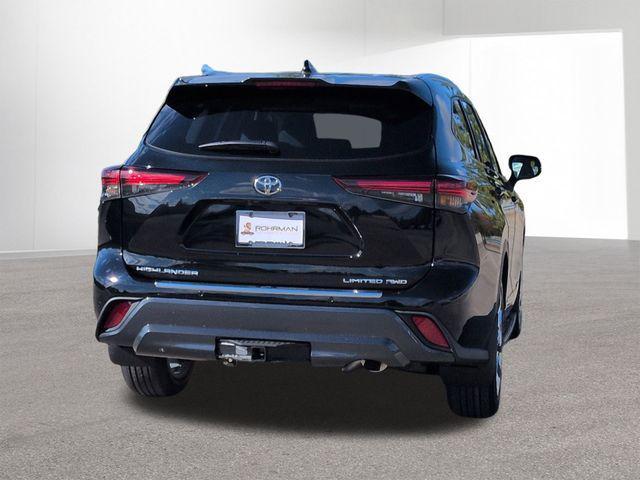 new 2026 Toyota Highlander car, priced at $53,025