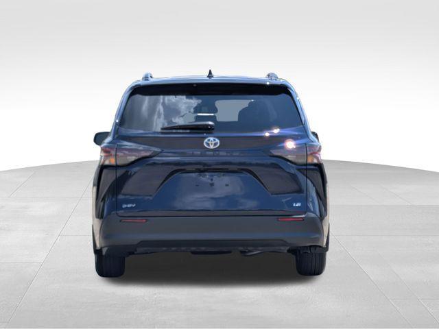 used 2025 Toyota Sienna car, priced at $43,999