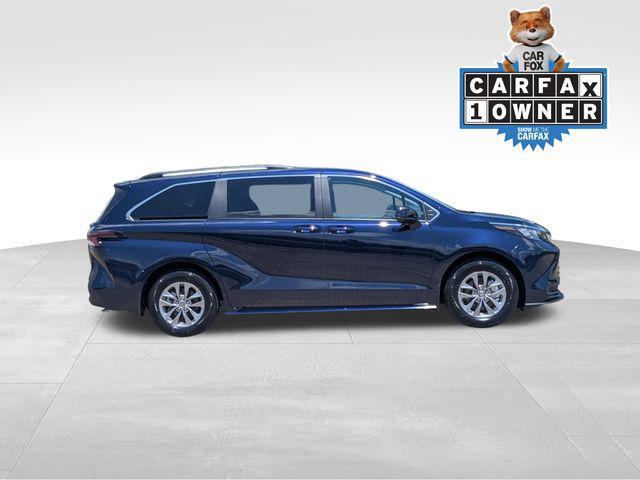 used 2025 Toyota Sienna car, priced at $43,999