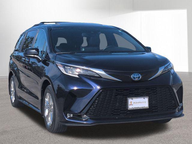 used 2022 Toyota Sienna car, priced at $41,722