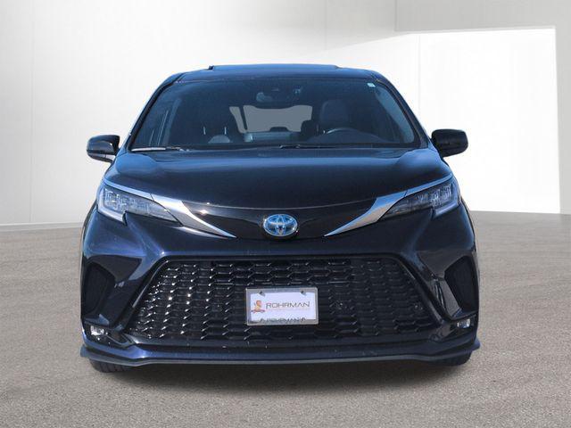 used 2022 Toyota Sienna car, priced at $41,722
