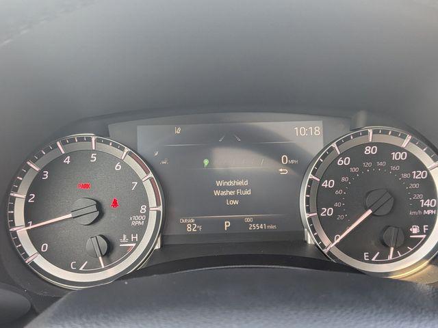 used 2024 Toyota Highlander car, priced at $42,250