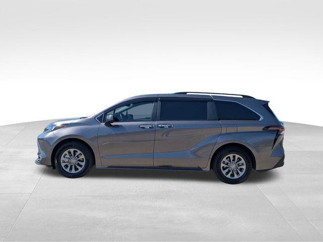 used 2024 Toyota Sienna car, priced at $43,999