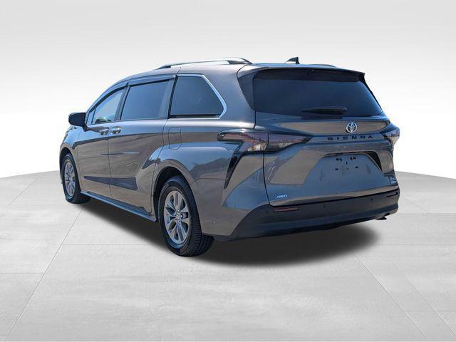 used 2024 Toyota Sienna car, priced at $43,999