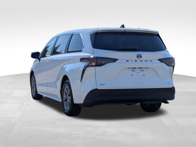used 2025 Toyota Sienna car, priced at $42,999