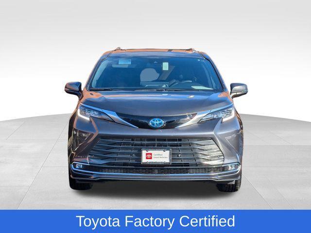 used 2025 Toyota Sienna car, priced at $56,999