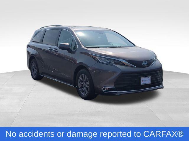 used 2023 Toyota Sienna car, priced at $41,750