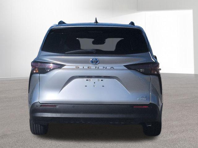 used 2023 Toyota Sienna car, priced at $37,577
