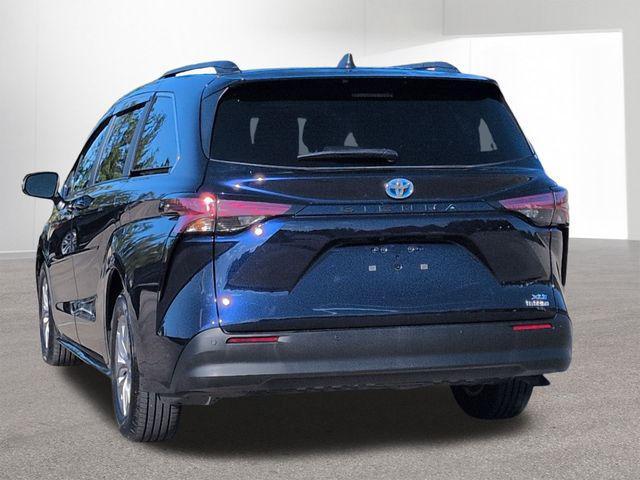 used 2022 Toyota Sienna car, priced at $37,999