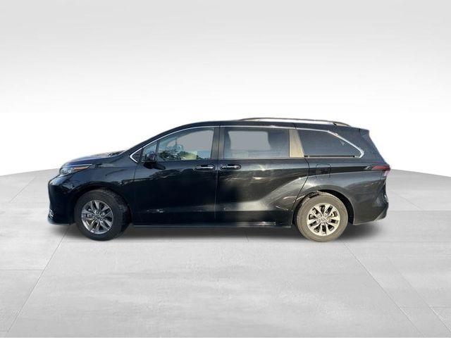 used 2023 Toyota Sienna car, priced at $40,799