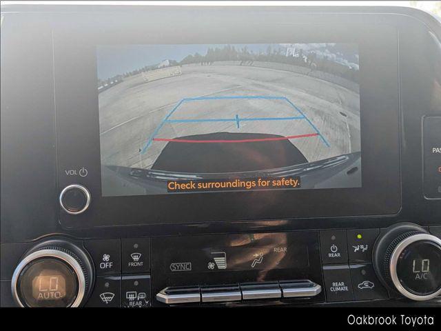 used 2023 Toyota Highlander car, priced at $33,228