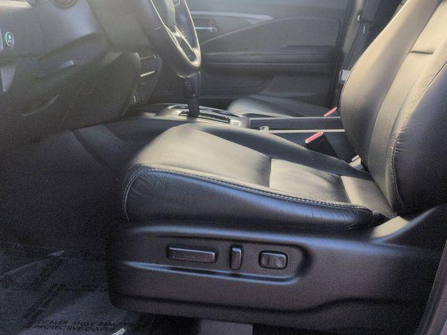 used 2020 Honda Pilot car, priced at $18,999