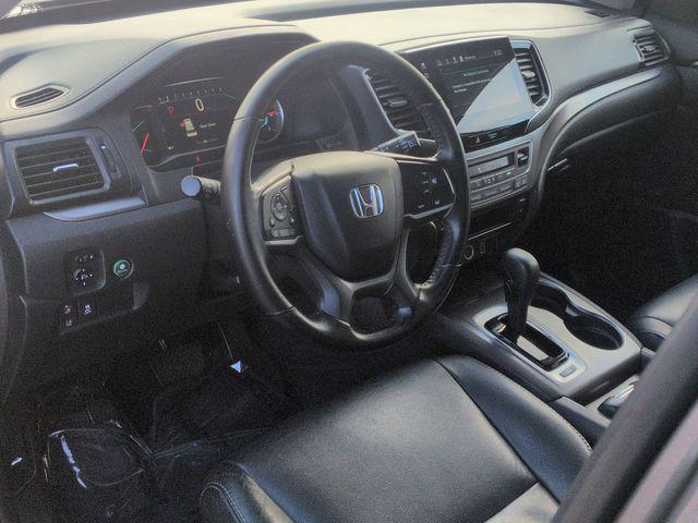 used 2020 Honda Pilot car, priced at $18,999