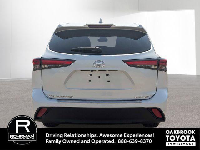 used 2023 Toyota Highlander car, priced at $37,999