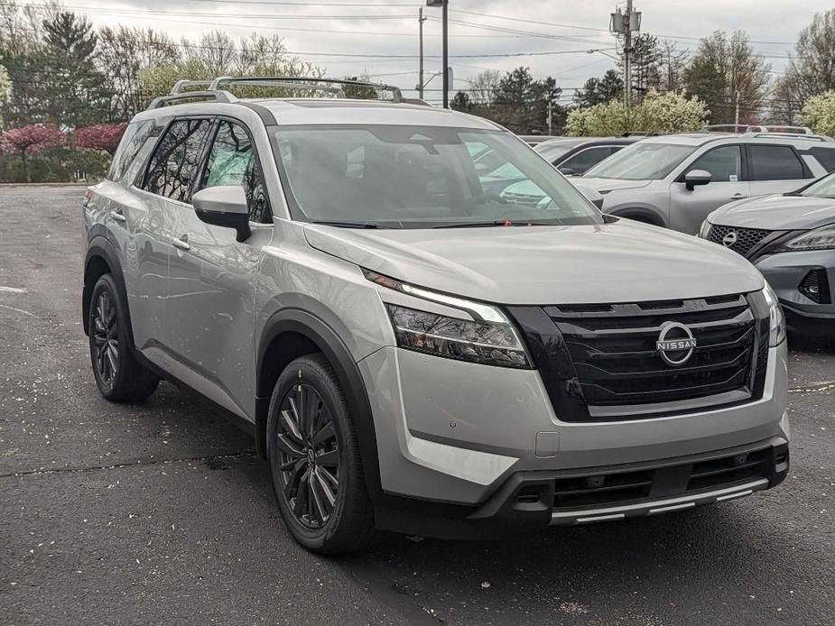 new 2024 Nissan Pathfinder car, priced at $50,200