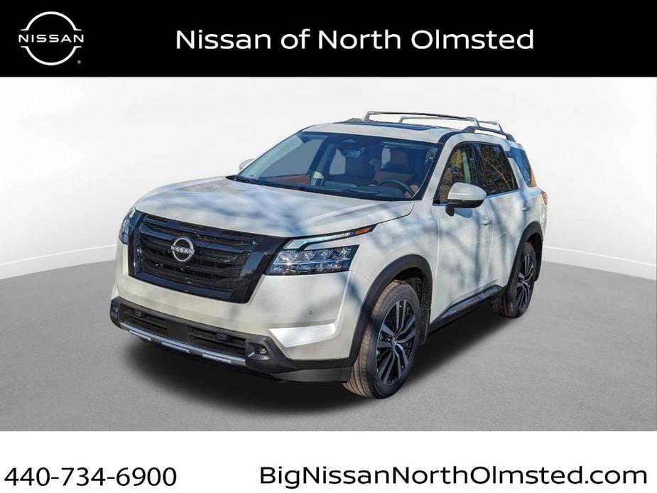 new 2024 Nissan Pathfinder car, priced at $54,940