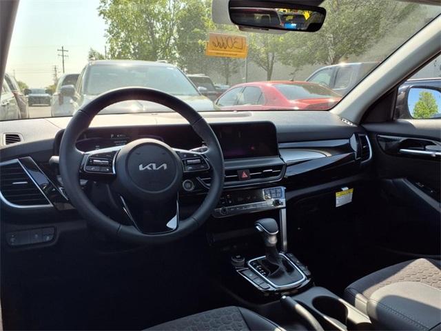 new 2025 Kia Seltos car, priced at $28,565