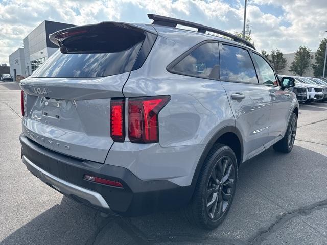 used 2022 Kia Sorento car, priced at $27,844
