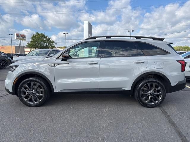 used 2022 Kia Sorento car, priced at $27,844