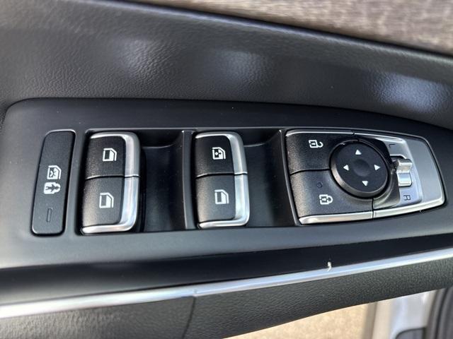used 2022 Kia Sorento car, priced at $27,844