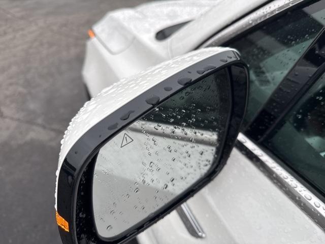 new 2026 Kia Sorento Hybrid car, priced at $44,685