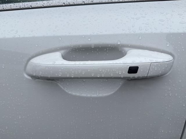 new 2026 Kia Sorento Hybrid car, priced at $44,685