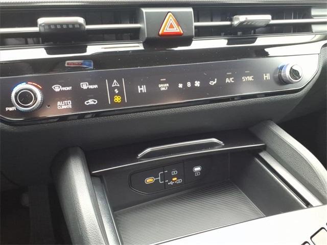 new 2026 Kia Sportage Hybrid car, priced at $33,765